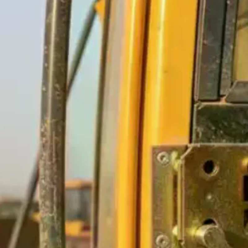 Universal Forklift Tractor Hea - огляд і ціна Heavy Equipment Forklift