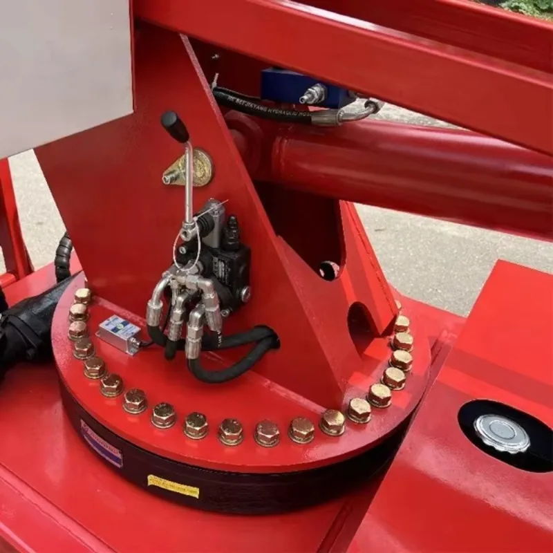 YG Customized 12m Briggs & Str - огляд і ціна Compact Crawler Boom Lift